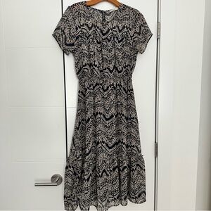 Short sleeve Knee Length Dress